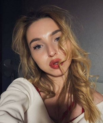 Марина, 22 года, 2 размер груди
